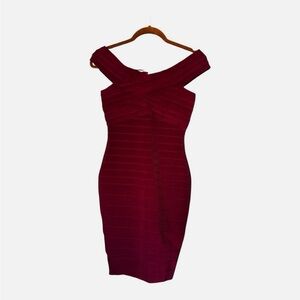 Women’s off-the-shoulder bandage bodycon dress burgundy Colorway Size Xs